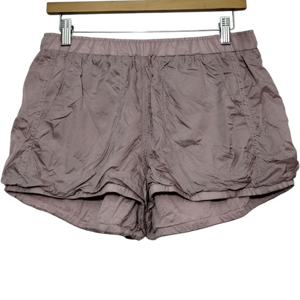 FP Movement Sunshine Bubble Hem Shorts Women's M Sport in Mauve Swoon